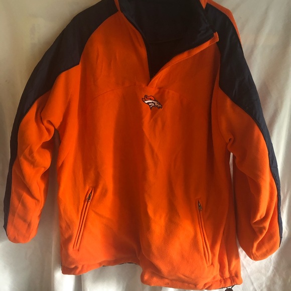Denver Broncos 1/4 Zip Reversible Pullover. NWT. M - Picture 10 of 12